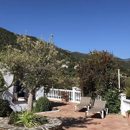 Cortijo Pura Vida * Cómpeta
